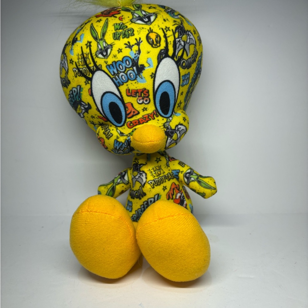 Warner Bros. Looney Tunes Tweety Plush